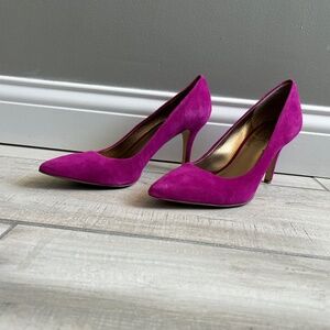 BCBG magenta heels - 7.5